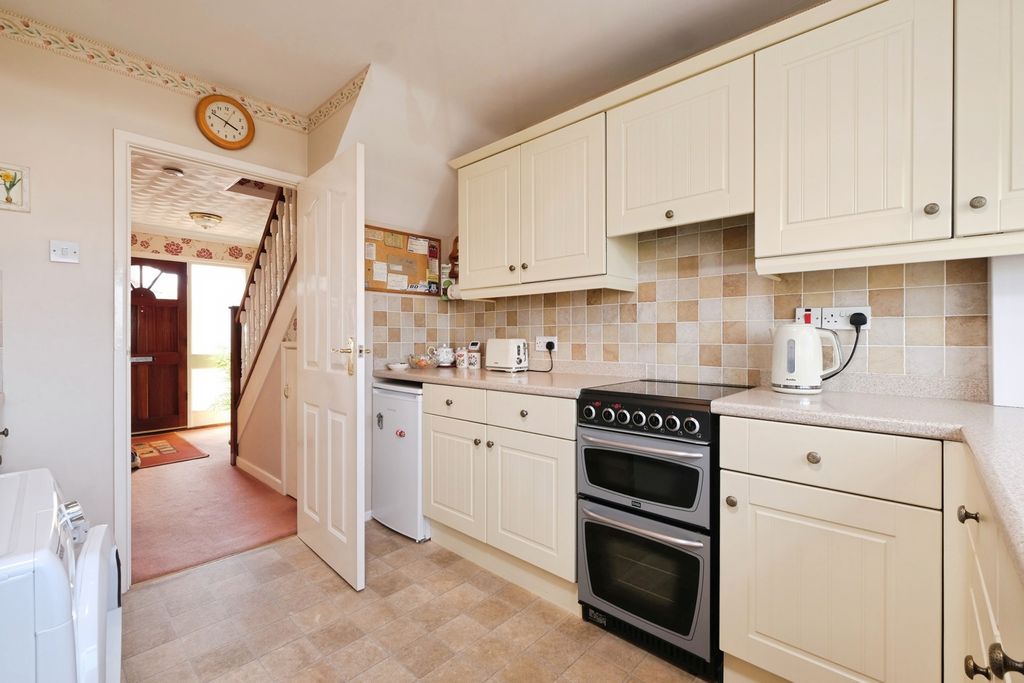 Property photo 3 of 19 Pbox-Img.Jpg