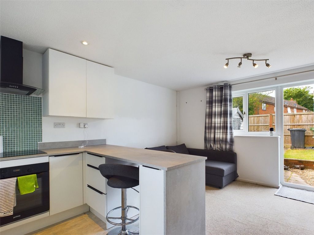 Property photo 3 of 7 Picture No. 04