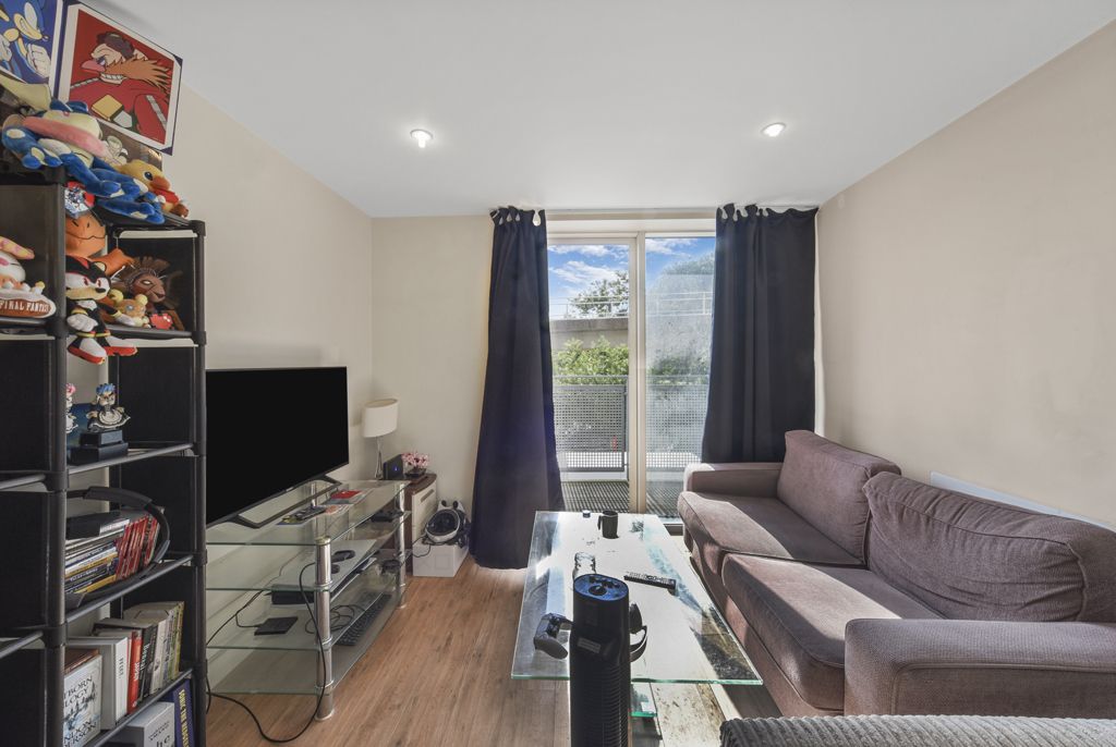 Property photo 2 of 12 Picture No. 05