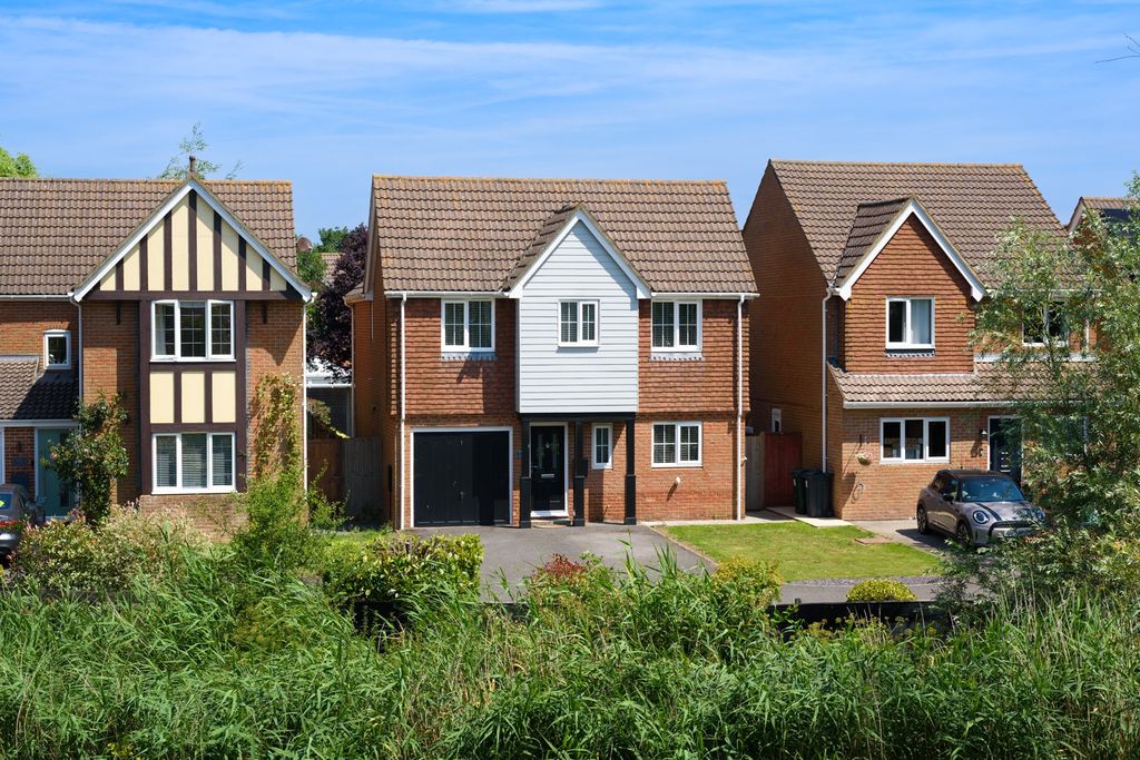 Property photo 1 of 21 5234324