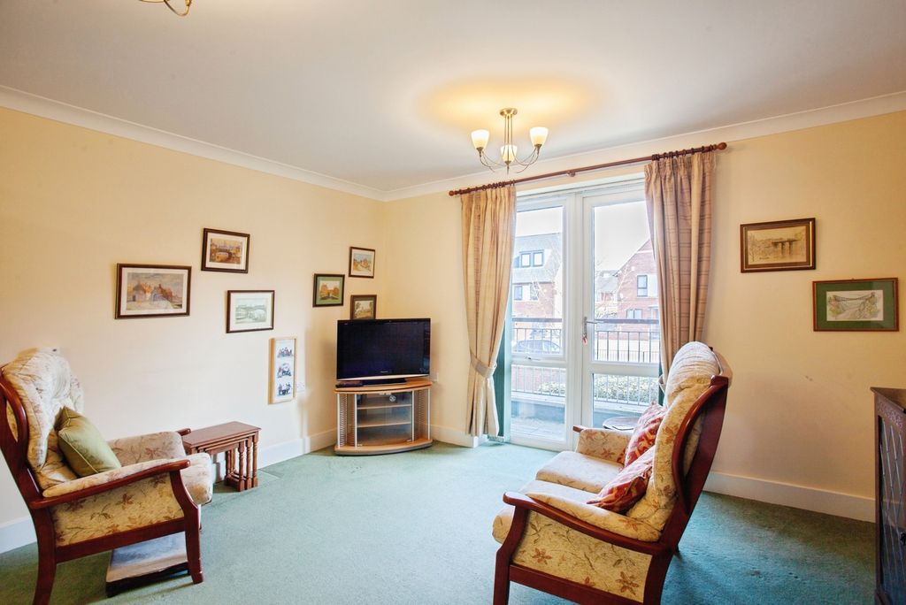 Property photo 2 of 13 Pbox-Img.Jpg