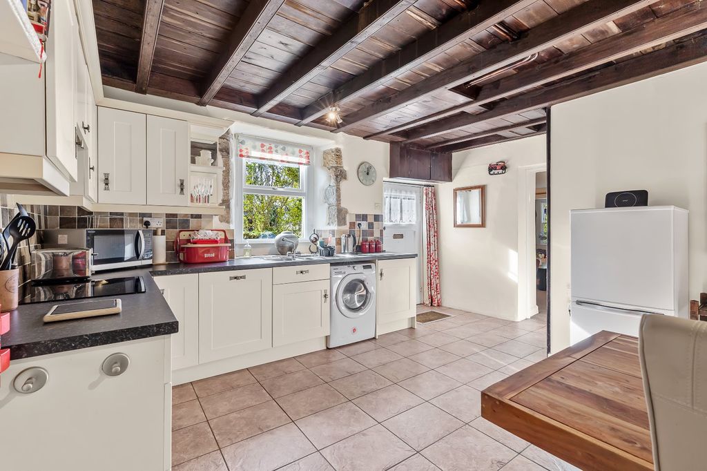 Property photo 2 of 32 Picture 2