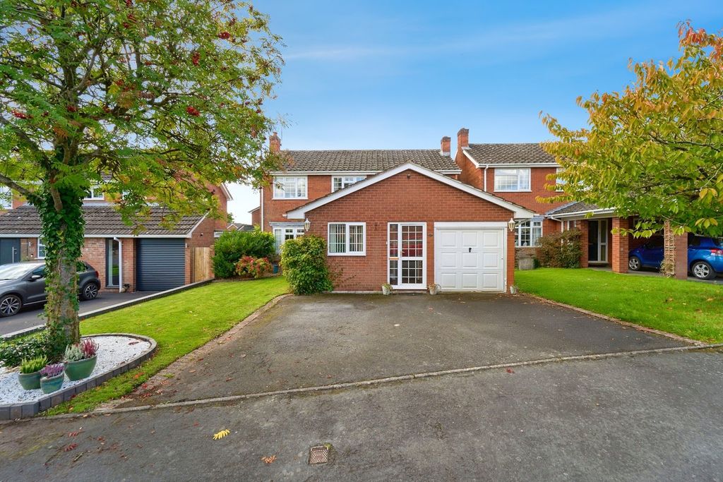 Property photo 1 of 34