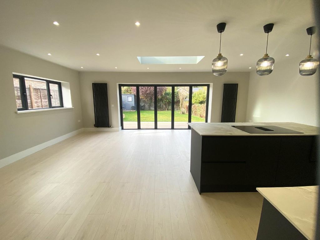 Property photo 2 of 16 Img_0121.Jpg