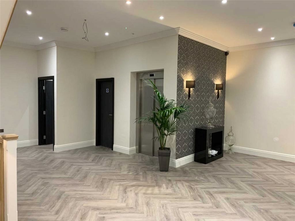 Property photo 2 of 14 Photo