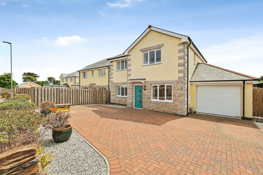 Property photo 1 of 20 Pbox-Img.Jpg