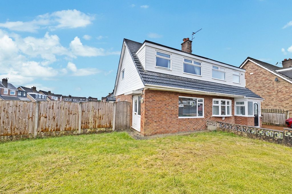 Property photo 1 of 12 External