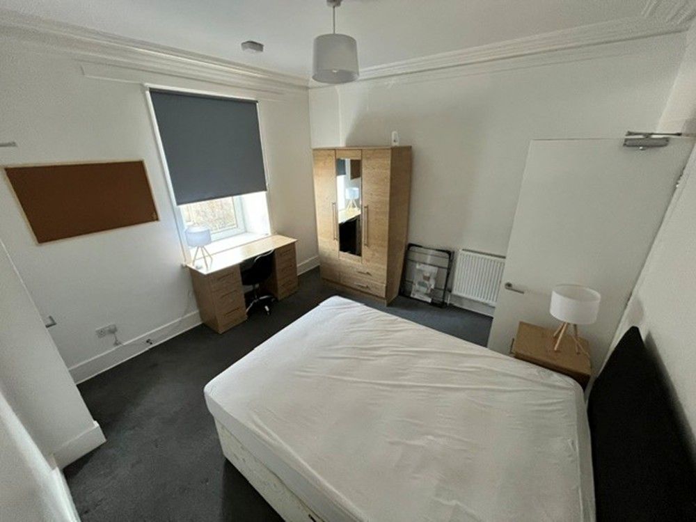 Property photo 2 of 12 27c Ur 8