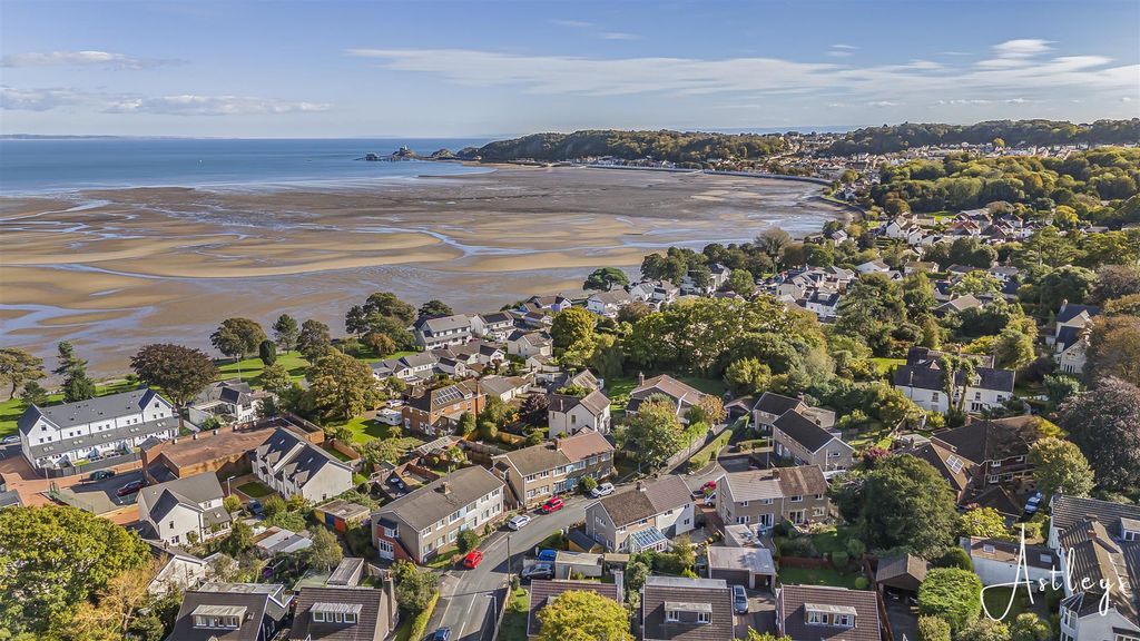 Property photo 2 of 25 Aerial Aspect