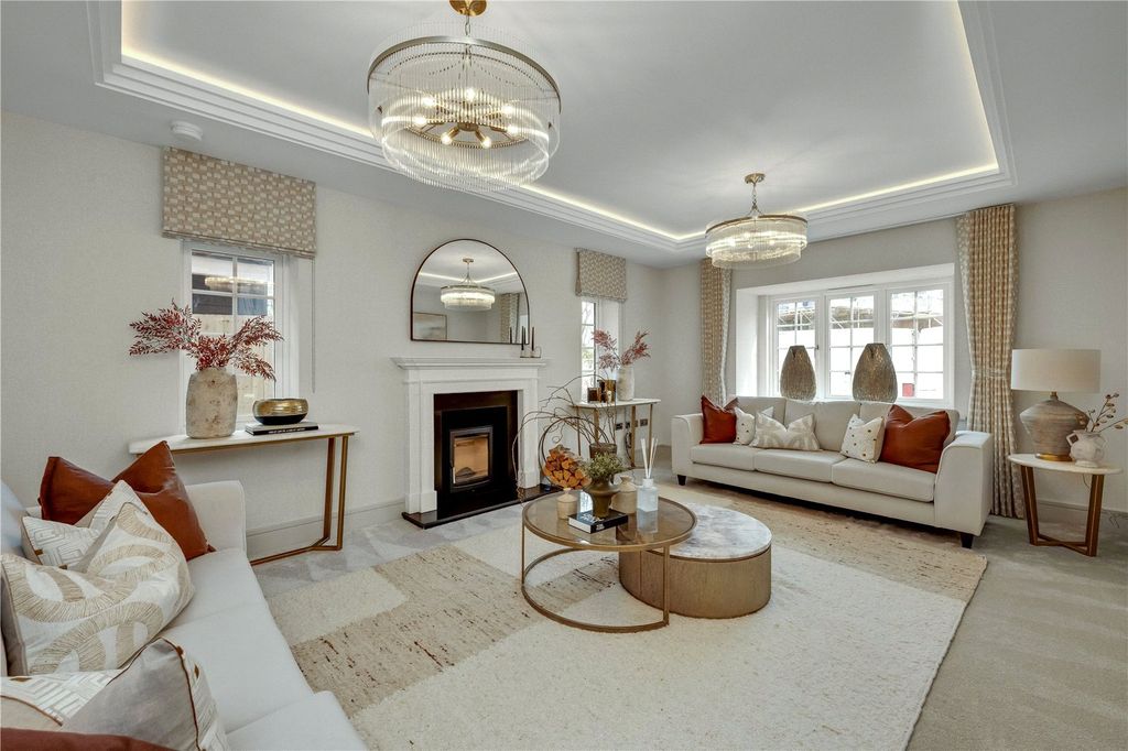 Property photo 2 of 17 Show Home Lounge