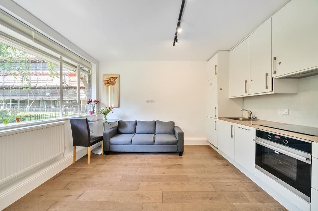 Property photo 3 of 19 Photos5