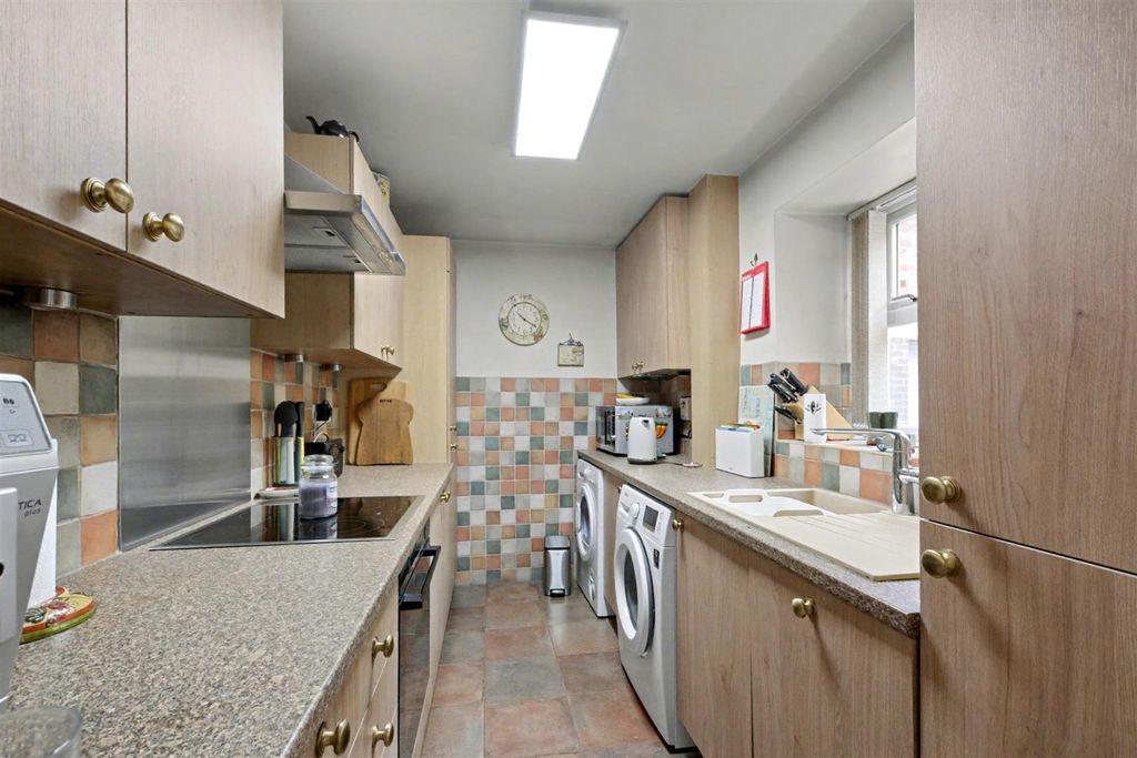 Property photo 3 of 23 Kitchen_1.Jpeg