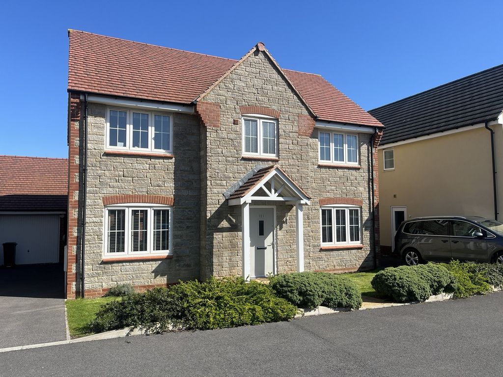 Property photo 1 of 18 Main Image