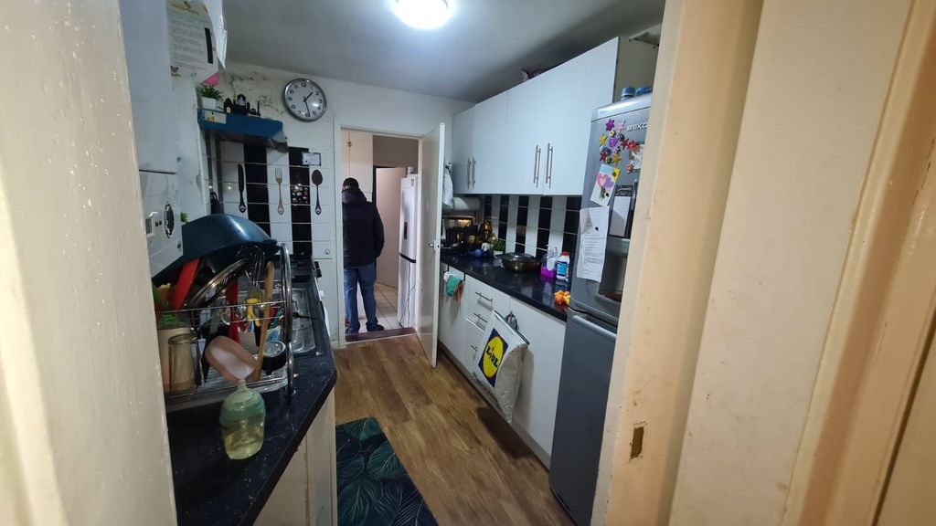 Property photo 3 of 12 Picture No. 11