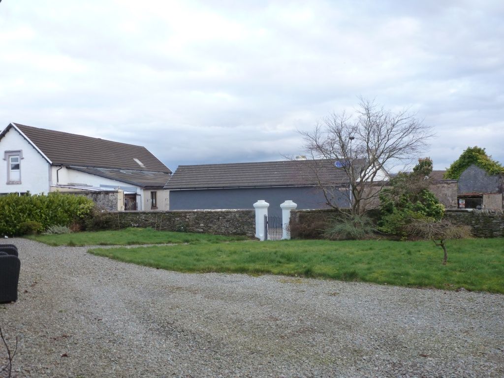 Property photo 2 of 16