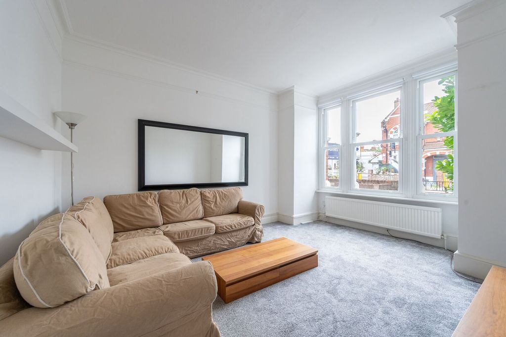 Property photo 2 of 5