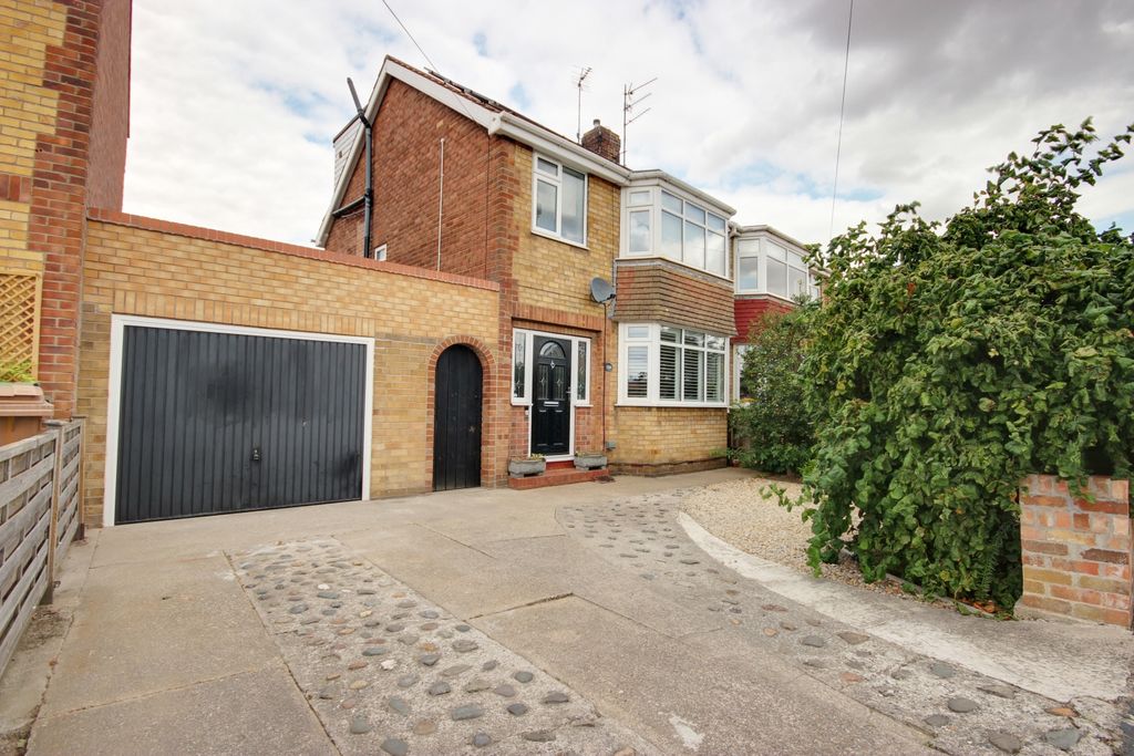 Property photo 1 of 26 1 Sig Front A