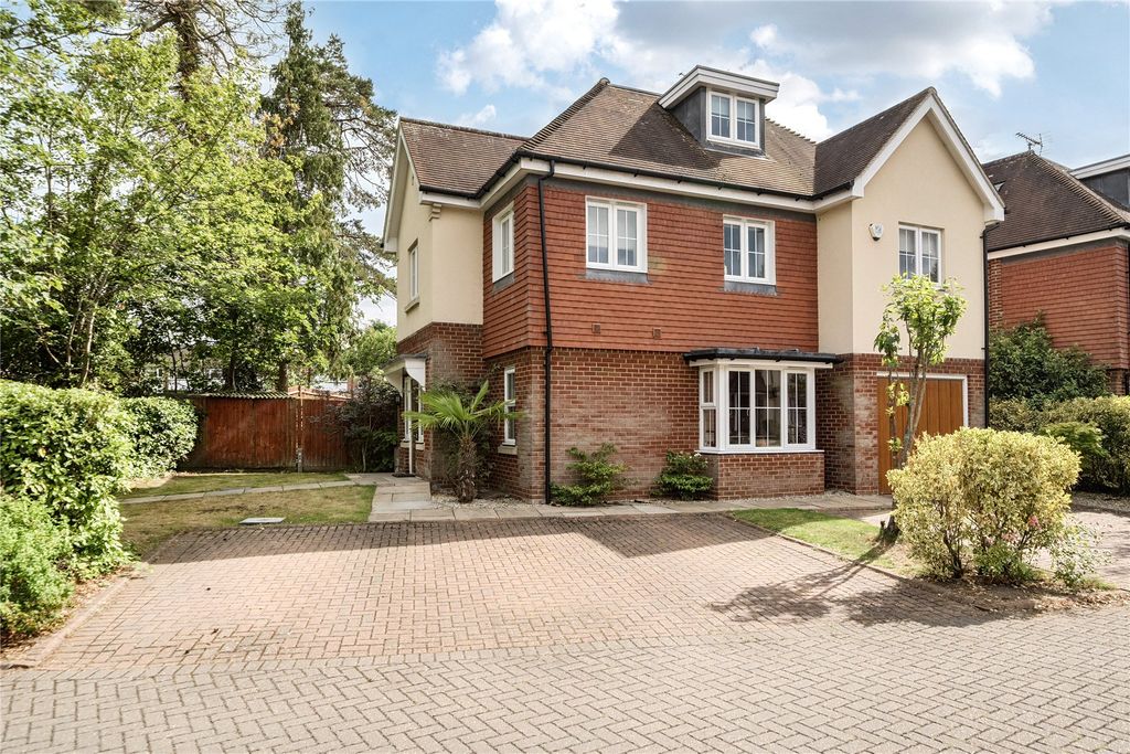 Property photo 1 of 18 Picture No. 23