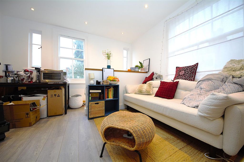 Property photo 2 of 10 2.Jpg