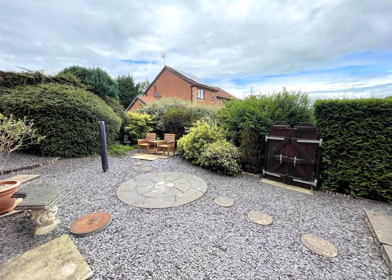 Property photo 3 of 12 Communal Rear Garden Area