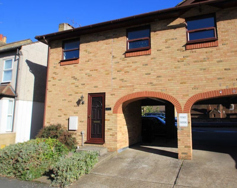 Property photo 1 of 7