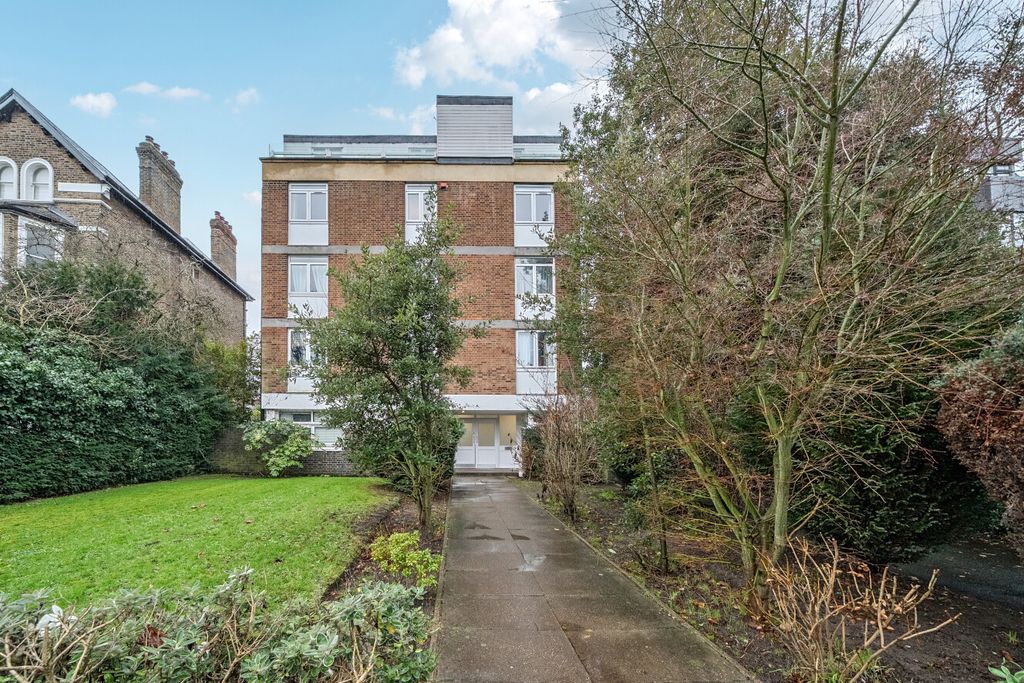 Property photo 2 of 12 1400145-3-6968c09...