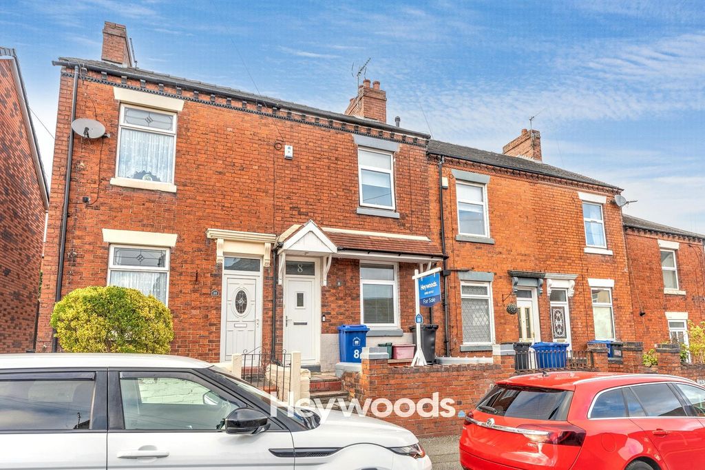 Property photo 1 of 18