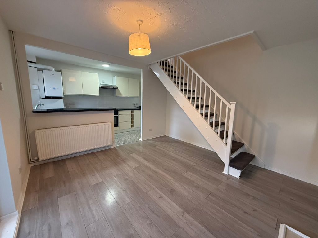 Property photo 1 of 12 Image