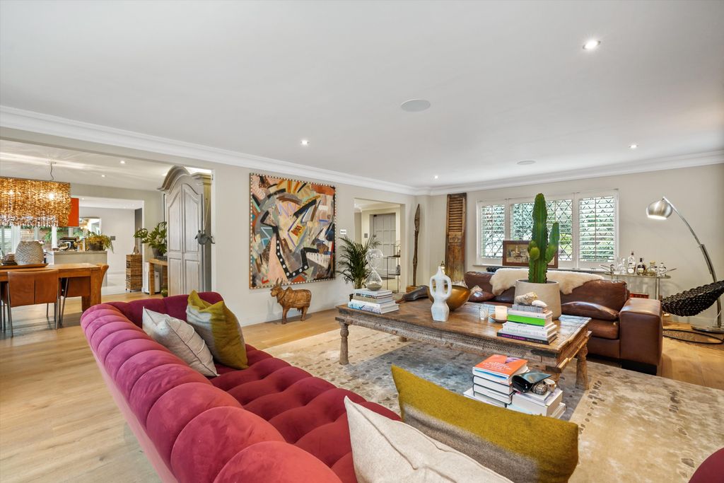 Property photo 1 of 16 Image