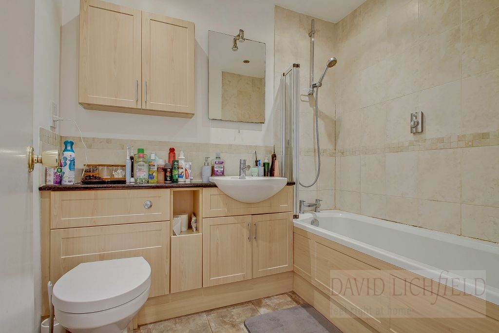 Property photo 3 of 8 Bathroom