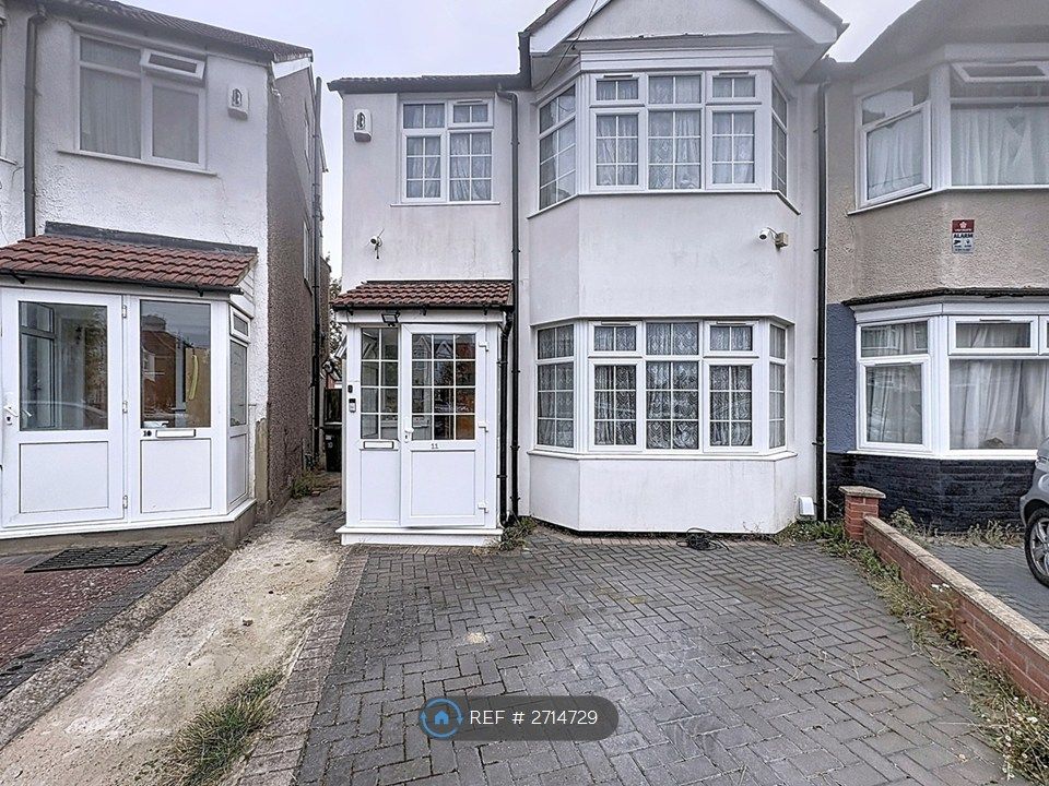 Property photo 1 of 35