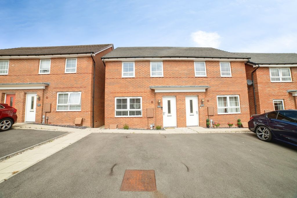 Property photo 1 of 25 Pbox-Img.Jpg