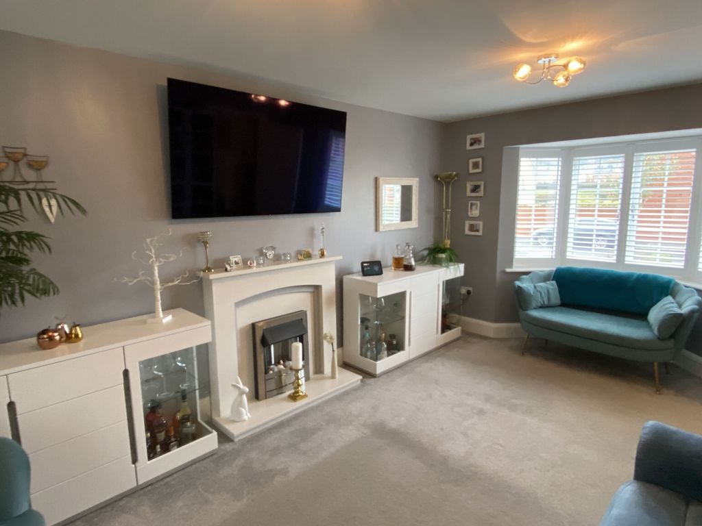 Property photo 2 of 13 Photo 3