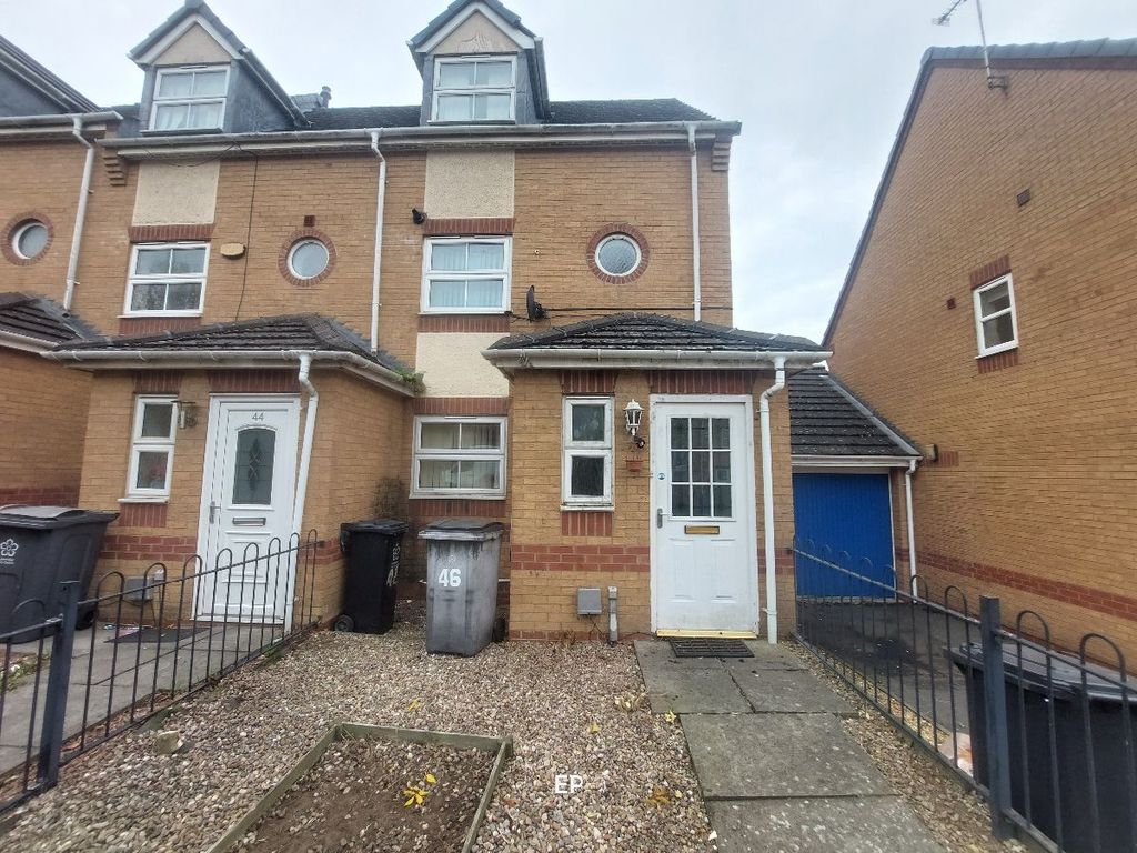 Property photo 2 of 15