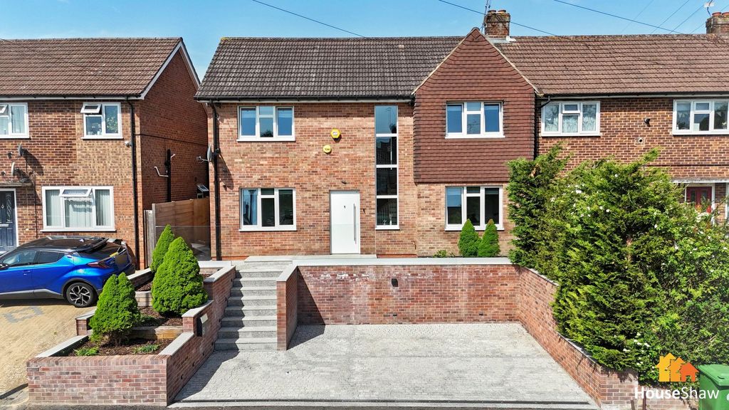 Property photo 1 of 36