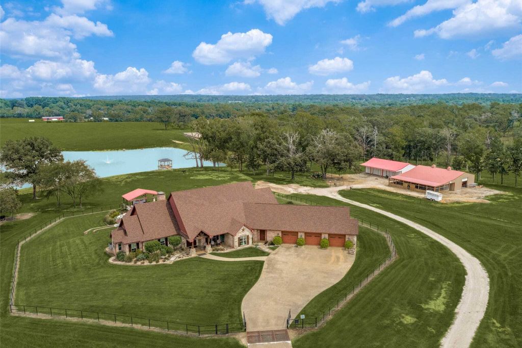 Property photo 3 of 26 <Alttext/>