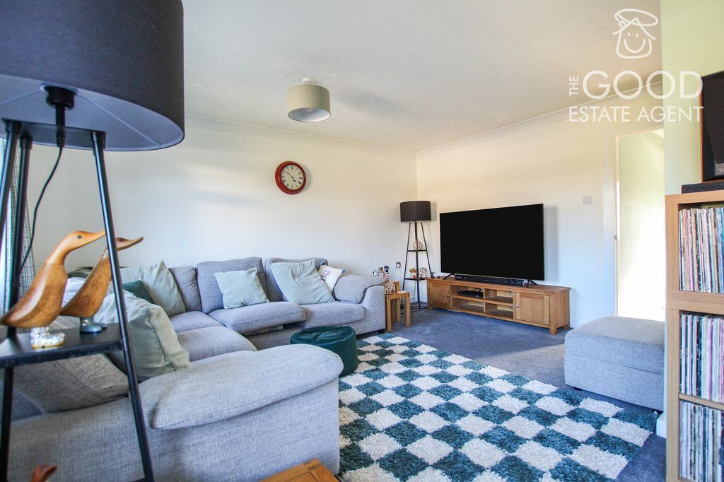 Property photo 3 of 16