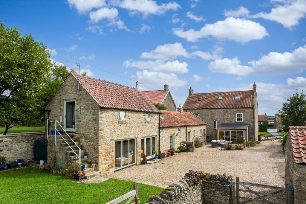 Property photo 2 of 24 External Rear