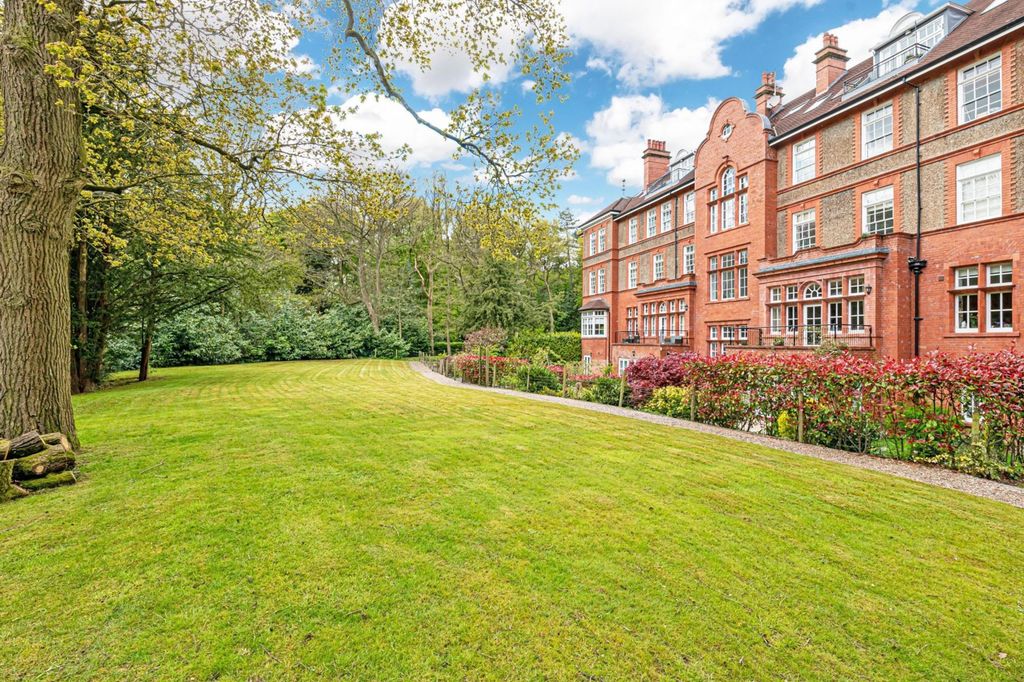 Property photo 1 of 16 Main (Main)