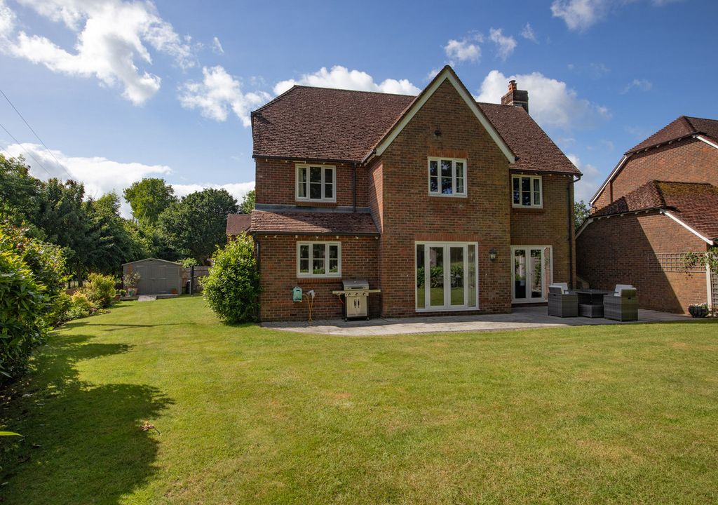 Property photo 1 of 18