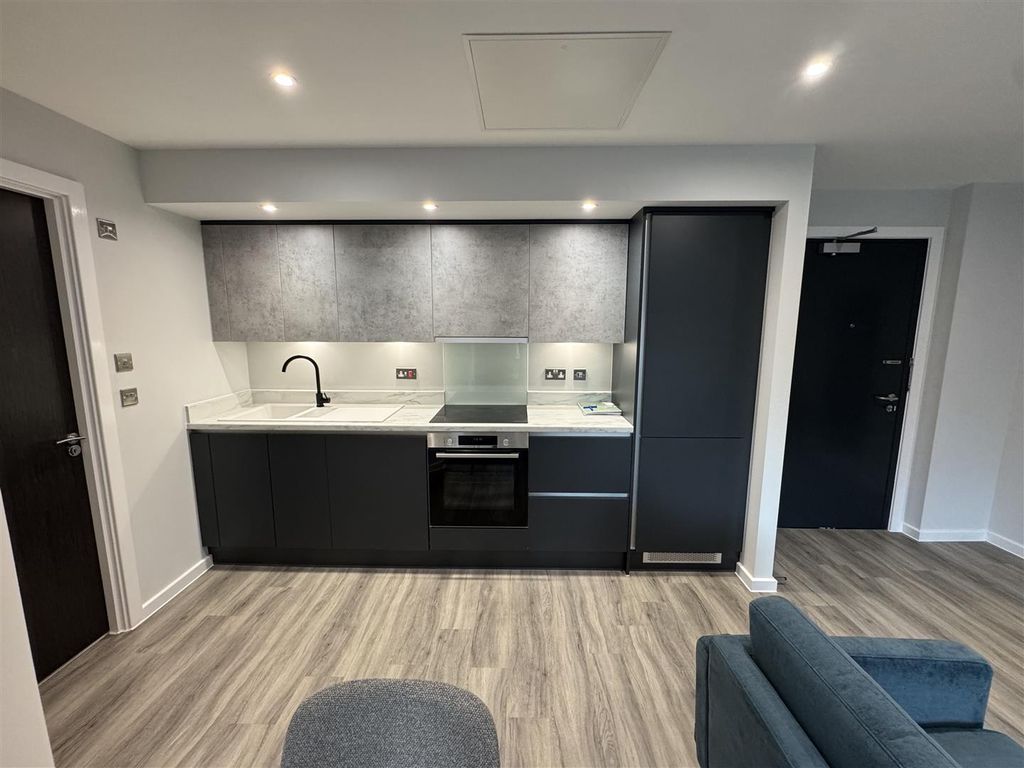 Property photo 2 of 13 Kitchen.Jpeg