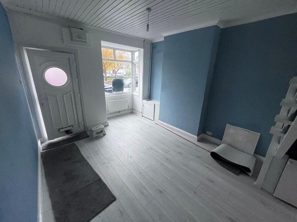 Property photo 1 of 6 Image