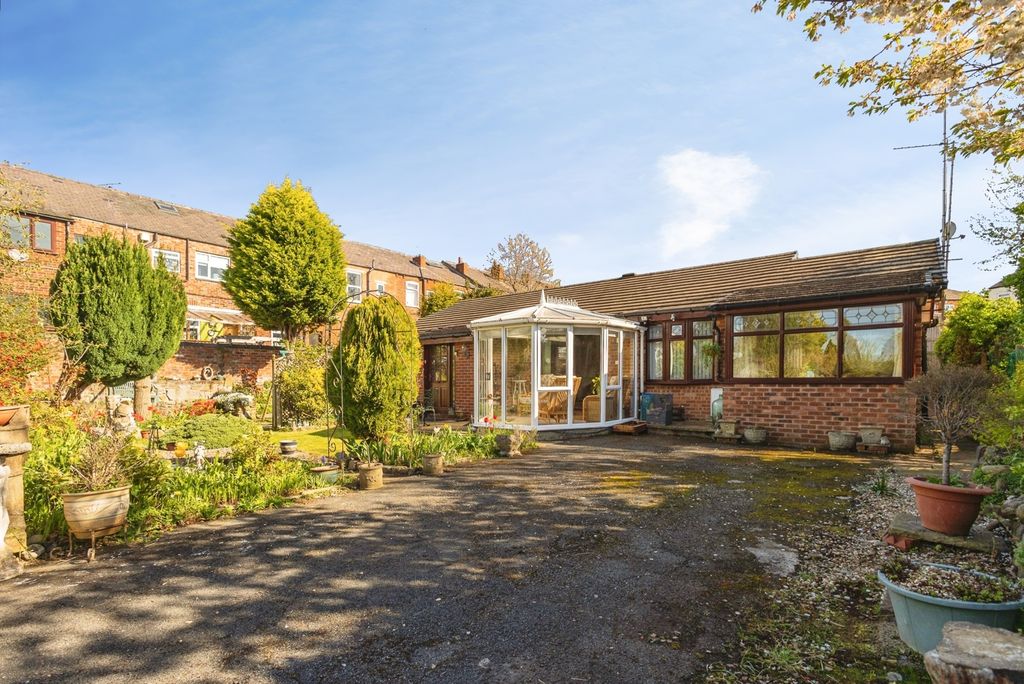 Property photo 1 of 40 Pbox-Img.Jpg
