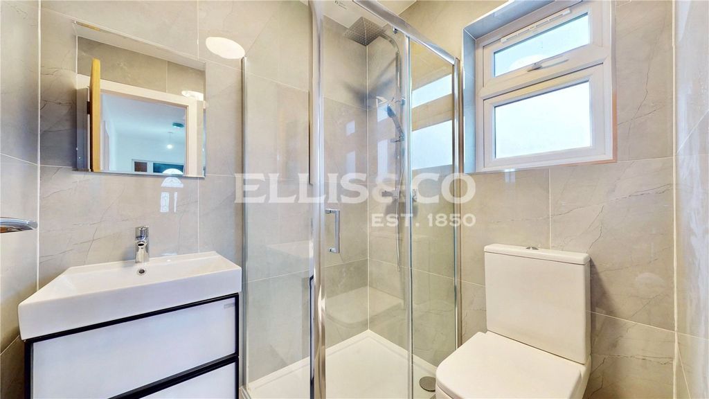 Property photo 3 of 25 Picture No. 27