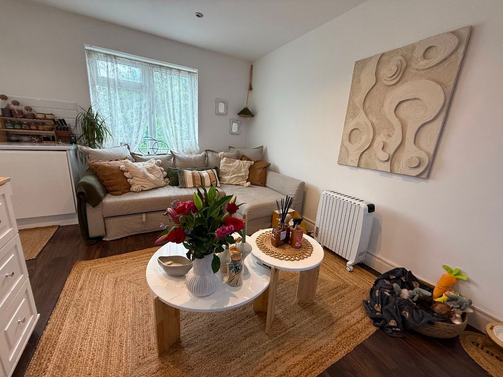 Property photo 1 of 26