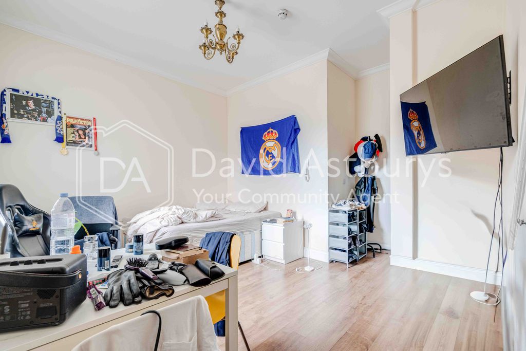 Property photo 3 of 7 Dsc09279