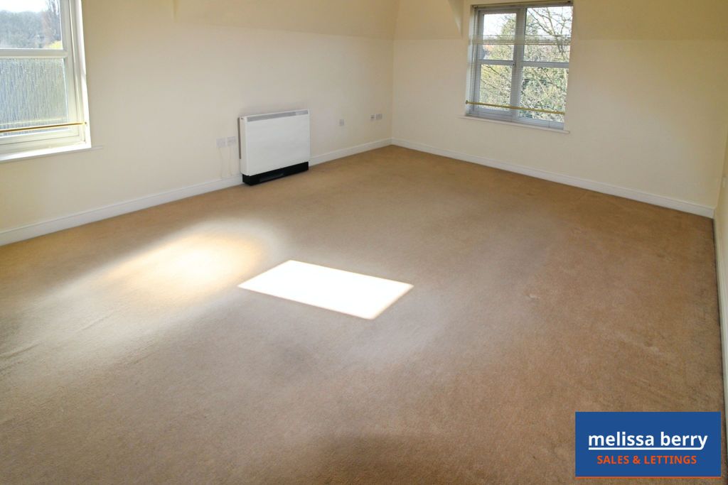 Property photo 2 of 18 Photo 8