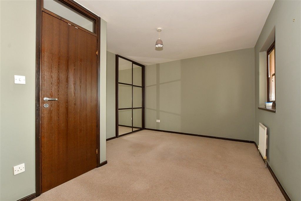 Property photo 3 of 14 Bedroom 1