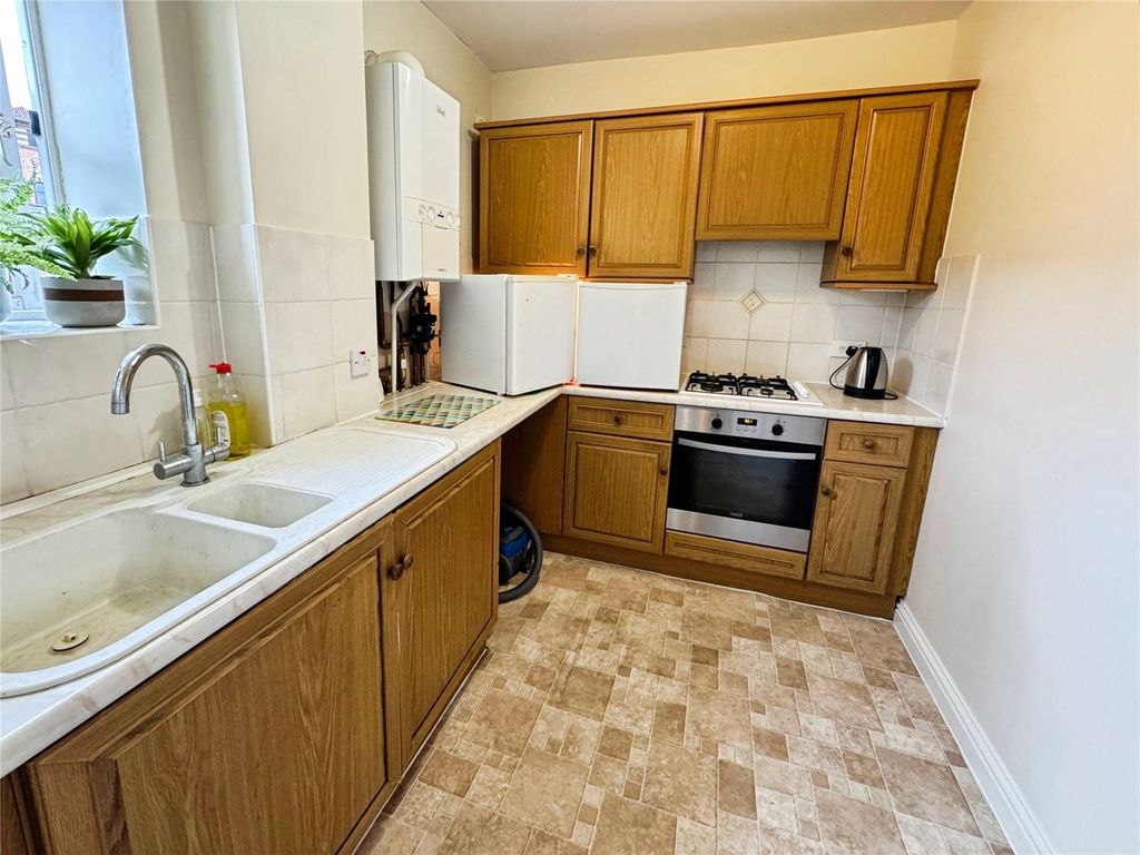 Property photo 2 of 9 Picture No. 06