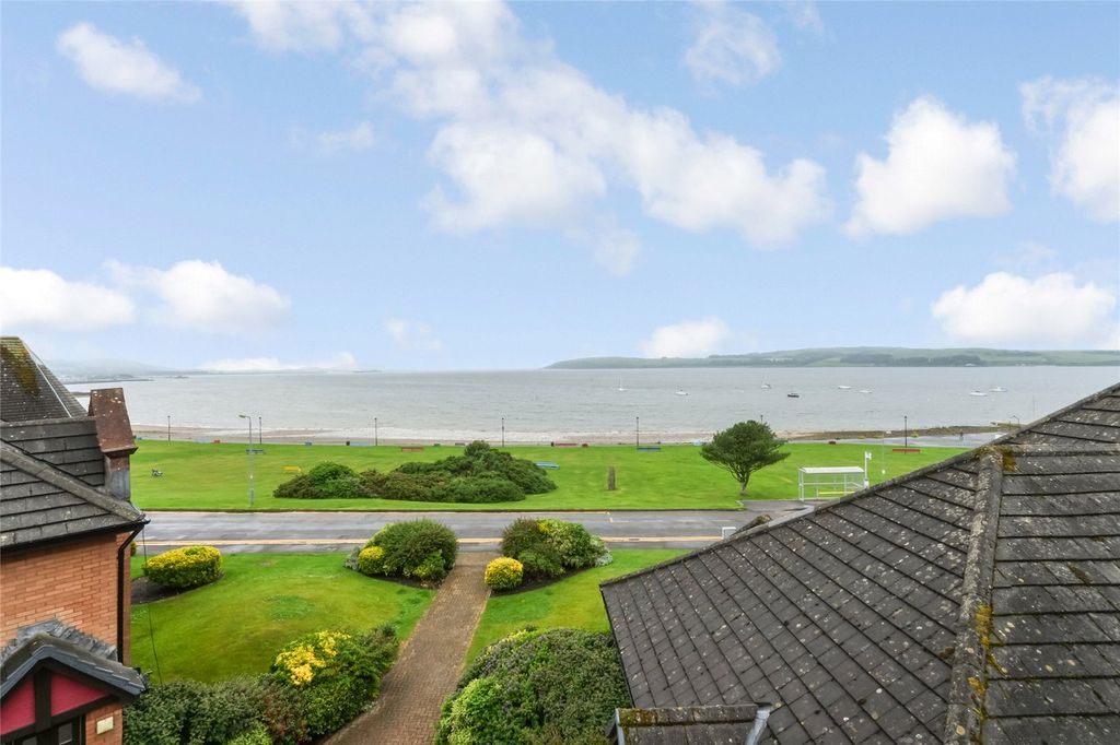 Property photo 2 of 17 River View